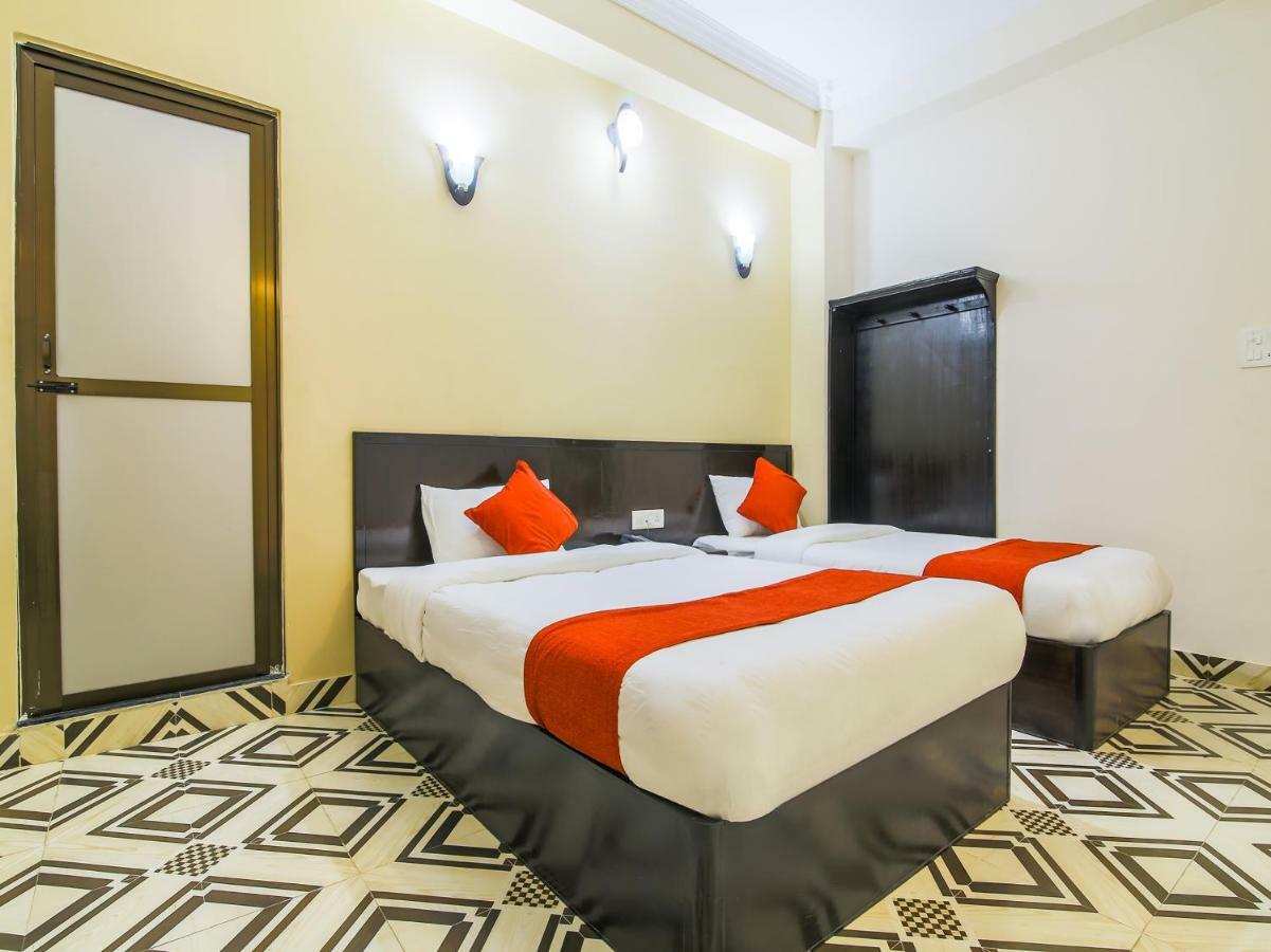 Oyo 315 Aadarsha Inn ルンミンデーイ エクステリア 写真