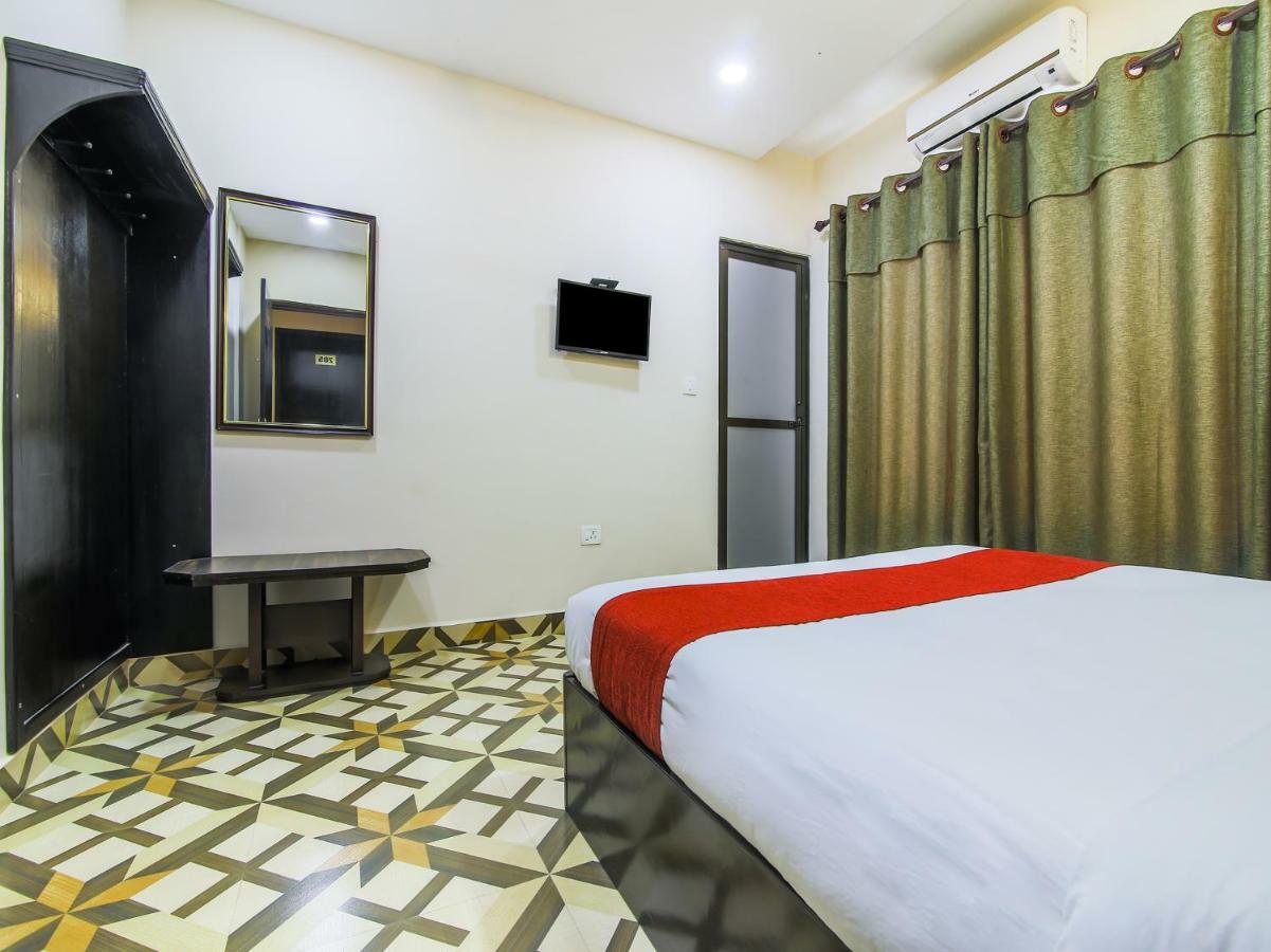 Oyo 315 Aadarsha Inn ルンミンデーイ エクステリア 写真